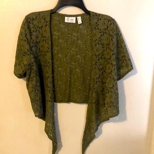 Cute lightweight sweater.